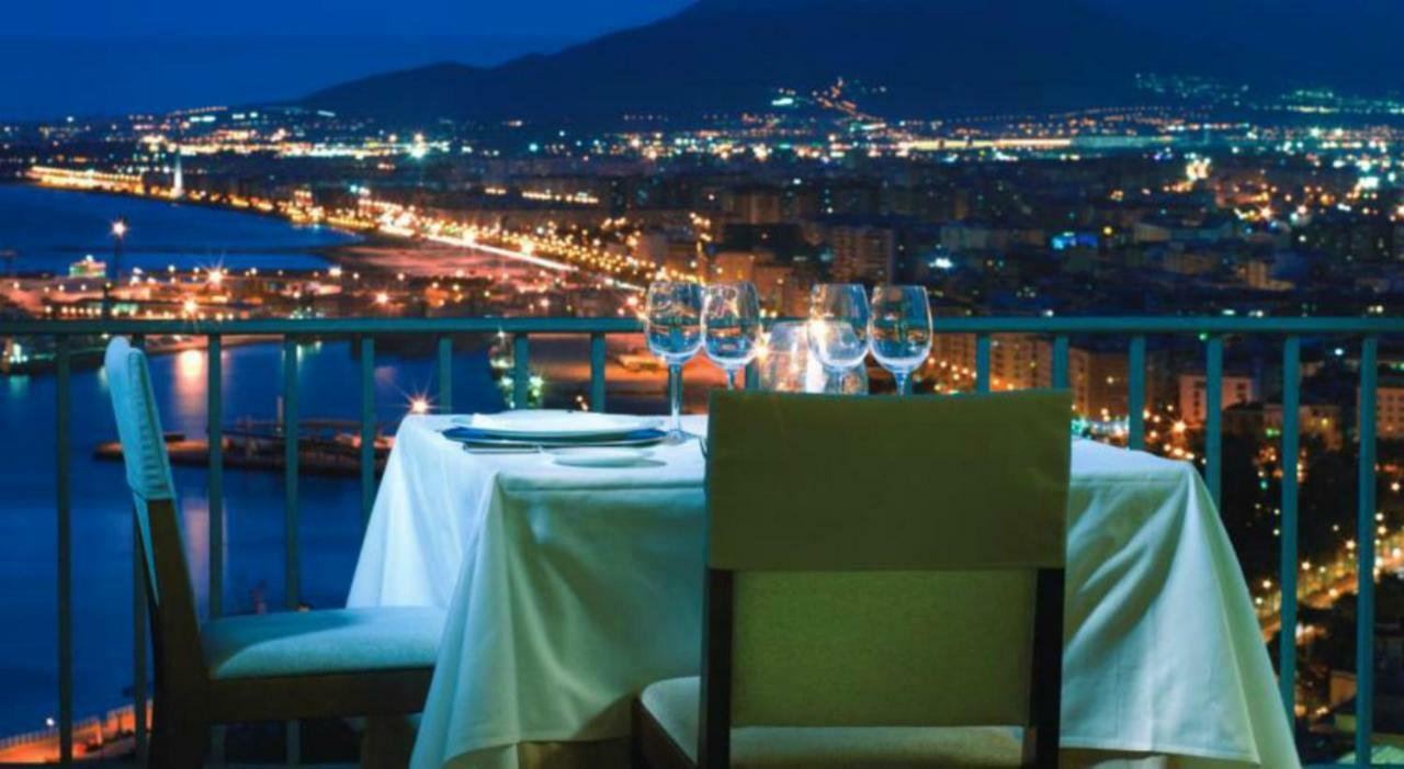 Skysea Holidays Malaga Bailen Apartment ภายนอก รูปภาพ