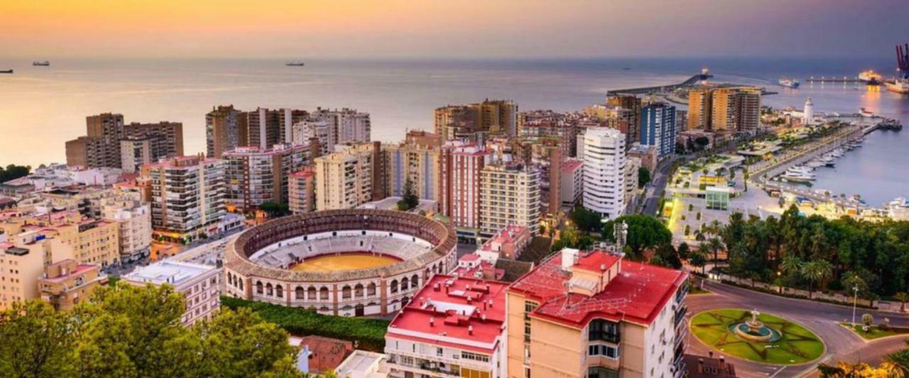 Skysea Holidays Malaga Bailen Apartment ภายนอก รูปภาพ